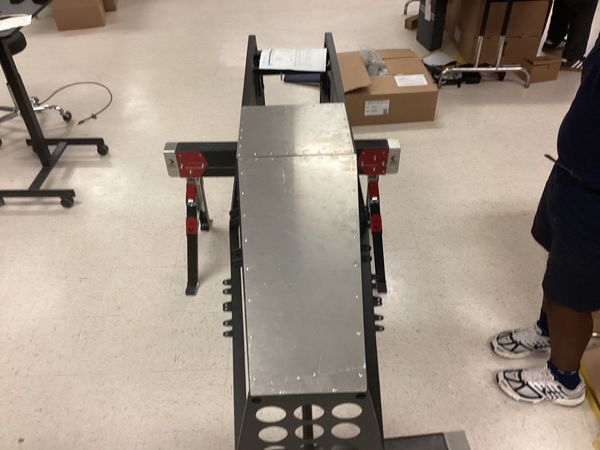 Raven Racing students building car #2044, photo 12 of 64