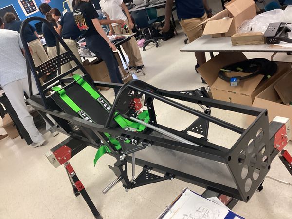 Raven Racing students building car #2044, photo 38 of 64