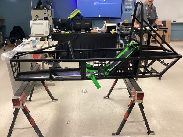 Raven Racing students building car #2044, photo 39 of 64
