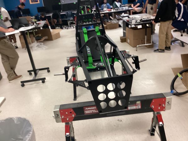 Raven Racing students building car #2044, photo 40 of 64