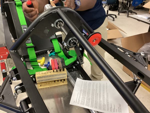 Raven Racing students building car #2044, photo 45 of 64