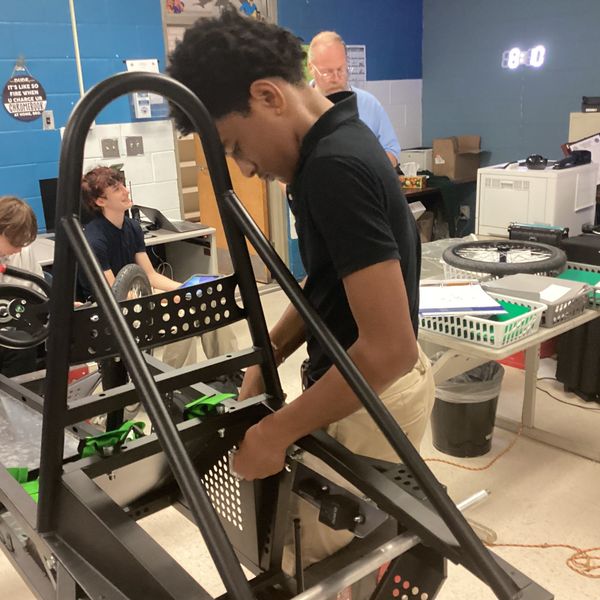 Raven Racing students building car #2044, photo 64 of 64
