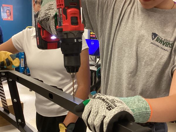 Raven Racing students building car #2049, photo 9 of 83