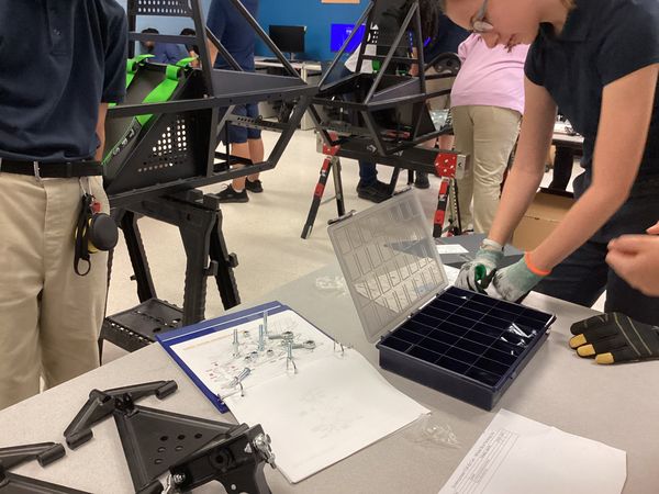 Raven Racing students building car #2049, photo 24 of 83