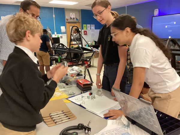 Raven Racing students building car #2049, photo 29 of 83