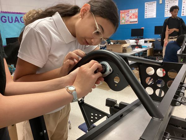 Raven Racing students building car #2049, photo 32 of 83