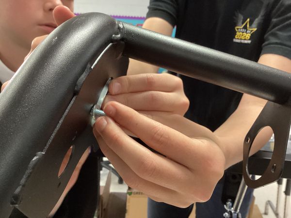 Raven Racing students building car #2049, photo 35 of 83