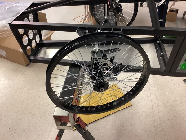 Raven Racing students building car #2049, photo 51 of 83