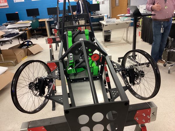 Raven Racing students building car #2049, photo 52 of 83