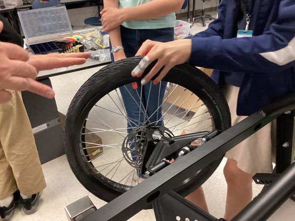 Raven Racing students building car #2049, photo 53 of 83