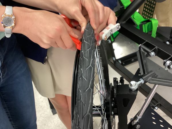 Raven Racing students building car #2049, photo 54 of 83
