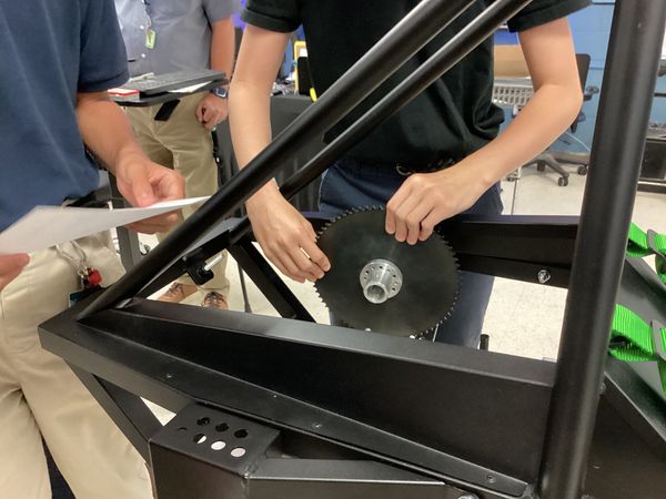 Raven Racing students building car #2049, photo 65 of 83