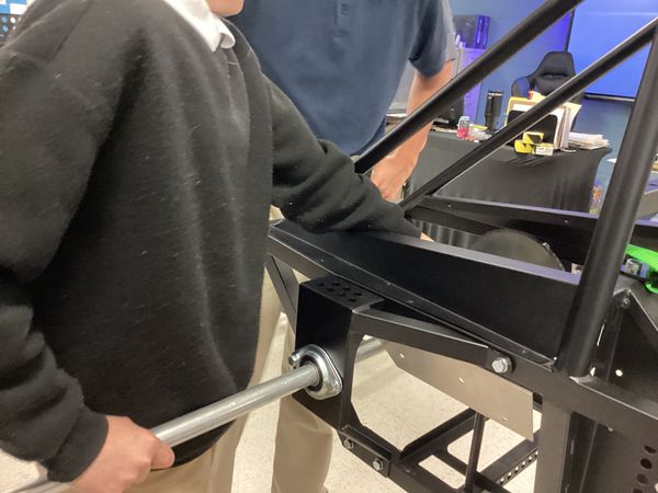 Raven Racing students building car #2049, photo 68 of 83