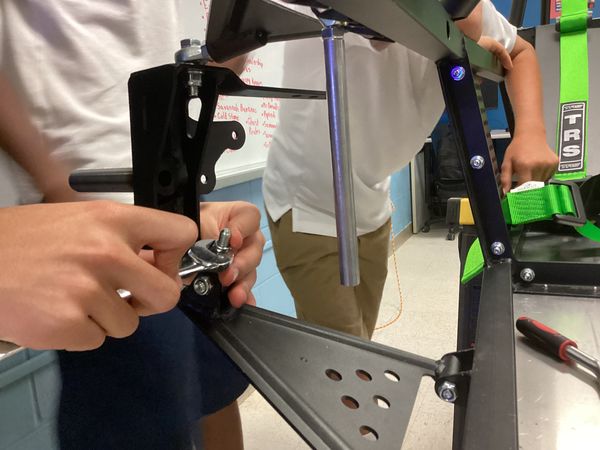 Raven Racing students building car #2065, photo 4 of 24
